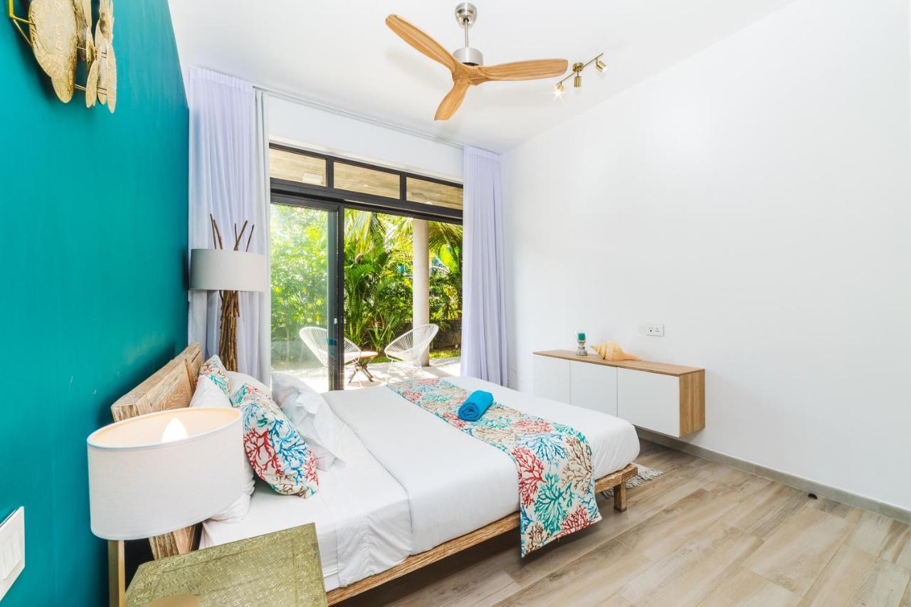 Blue Residences- Ground Floor Two Bedroom Apartment Гранд Байе Екстериор снимка